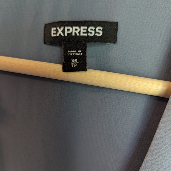 Express silky sleeveless bodysuit | 100% poly | asymmetrical Size XS - Picture 2 of 5